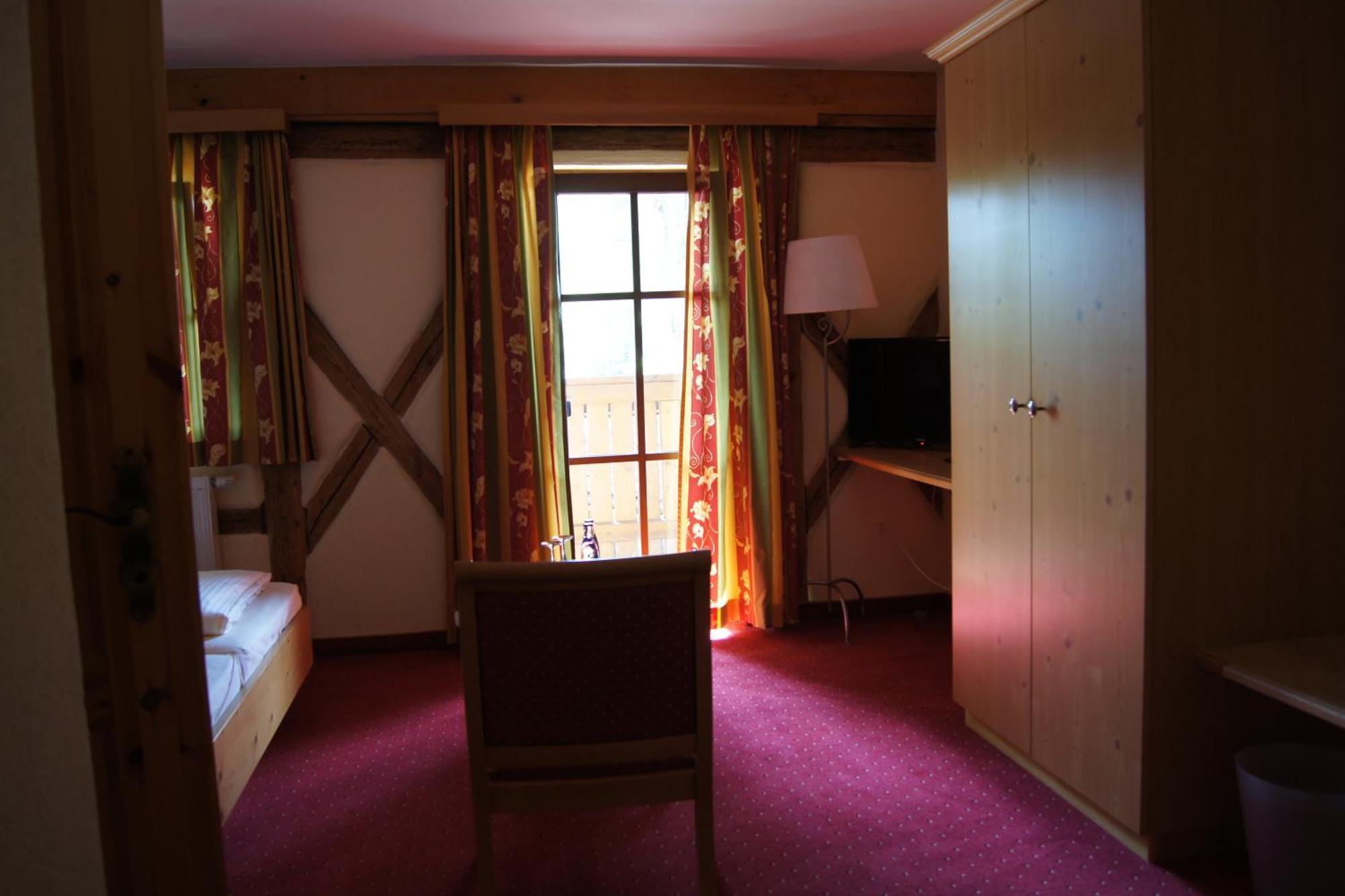 Gasthof Schoenau Heilsbronn Room photo